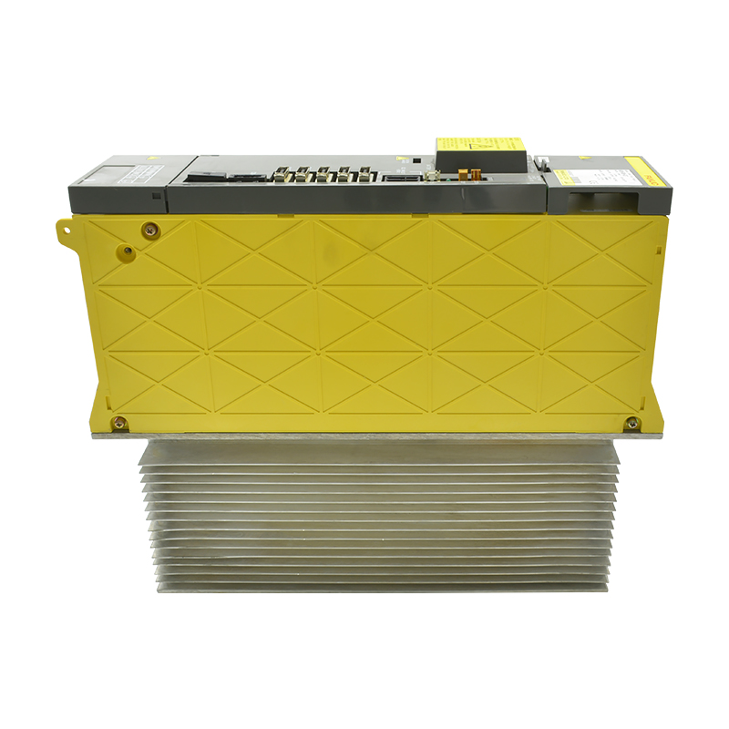 Original new Fanuc Japan A06B-6096-H207 power supply amplifier A06B-6096-H207 unit